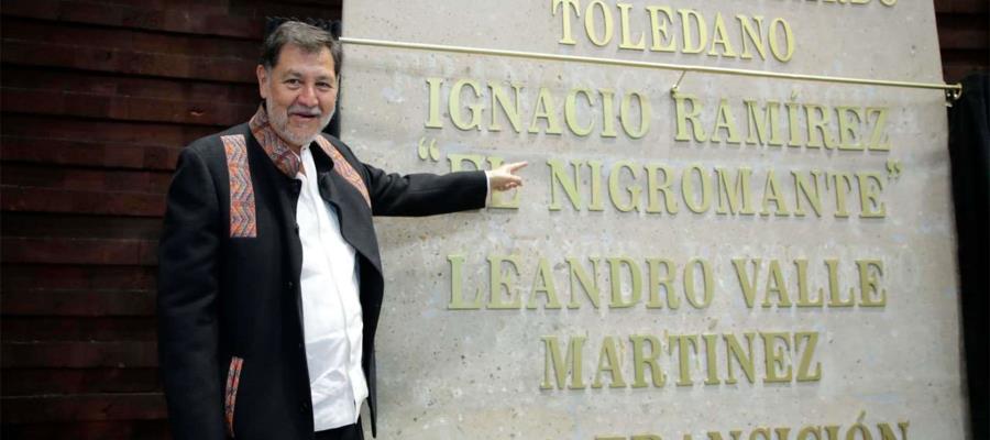 Entre lágrimas, se despide Noroña de la Cámara de Diputados Entre lágrimas, se despide Noroña de la Cámara de Diputados