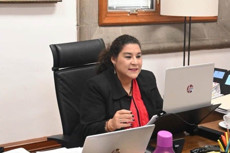 En 2024, Lenia Batres ganó 3.5 mdp, casi el triple que AMLO