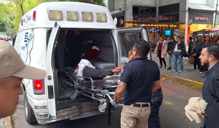 Apuñalan a joven mientras caminaba por la Glorieta de los Insurgentes en CDMX