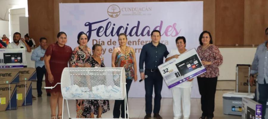 Celebración del Día de la enfermera en Cunduacán