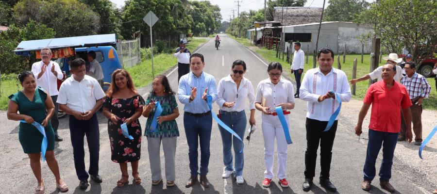 Inauguran rehabilitación de carretera en Huimango 2da, Cunduacán Inauguran rehabilitación de carretera en Huimango 2da, Cunduacán