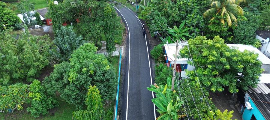 Gobierno de Cunduacán entrega construcción de camino en Huimango 1ra. Gobierno de Cunduacán entrega construcción de camino en Huimango 1ra.