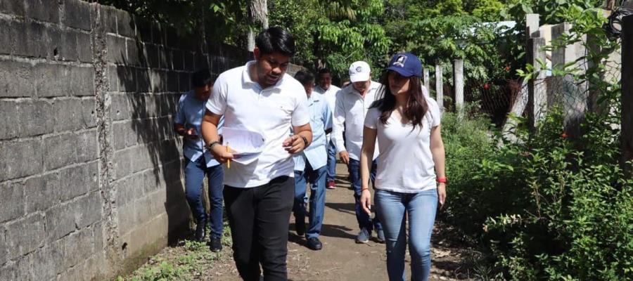 Entrega DIF de Cuncuacán sillas de ruedas a la tercera edad Entrega DIF de Cuncuacán sillas de ruedas a la tercera edad