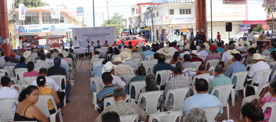 Gobierno de Cunduacán, a través de SEDAFOP, Entrega Apoyos a Productores de Cacao Gobierno de Cunduacán, a través de SEDAFOP, Entrega Apoyos a Productores de Cacao