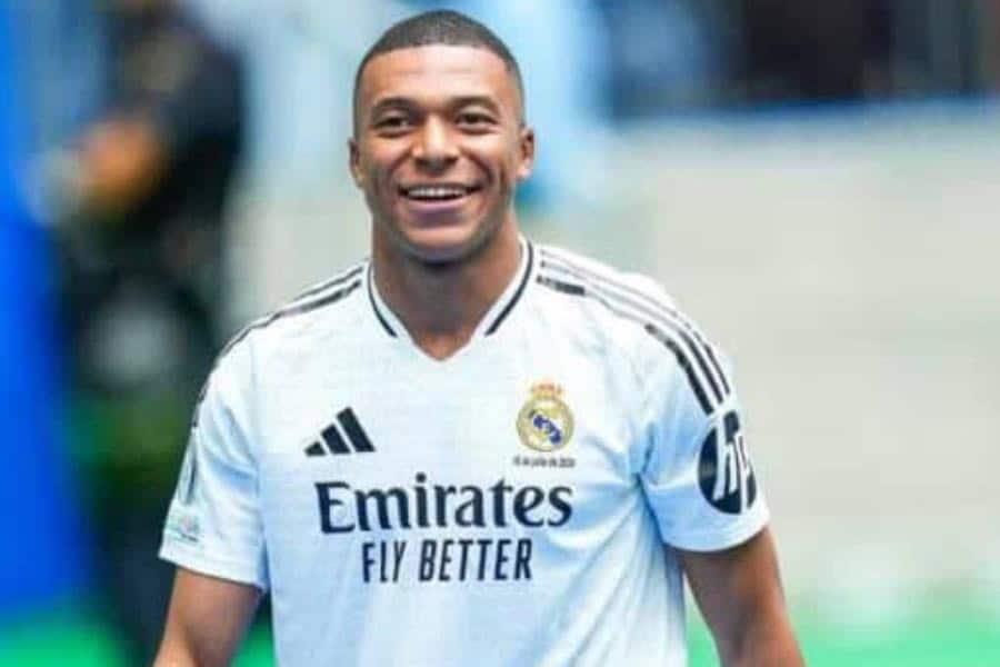 Primer clásico español de Mbappé con el Real Madrid será el 26 de octubre