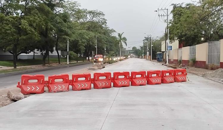 Anuncian vías alternas por construcción de pasos peatonales en Usumacinta