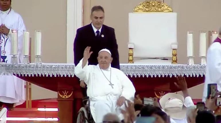 Misa del Papa Francisco congrega a 600 mil en Timor Oriental