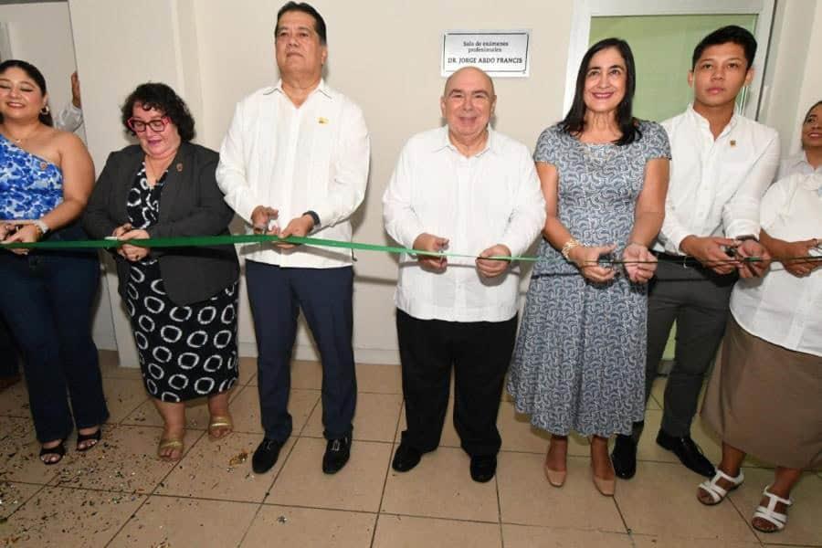 UJAT nombra ‘Jorge Abdo Francis’ a nueva sala de exámenes profesionales