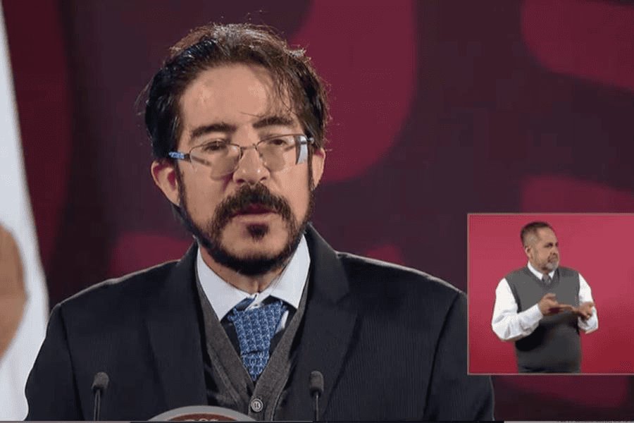 “Lo vamos a extrañar Presidente”, dice Pedro Salmerón a AMLO en penúltima Mañanera