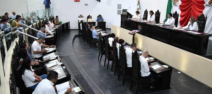 Congreso de Tabasco avala reforma que establece sueldo de 90 mil pesos al gobernador