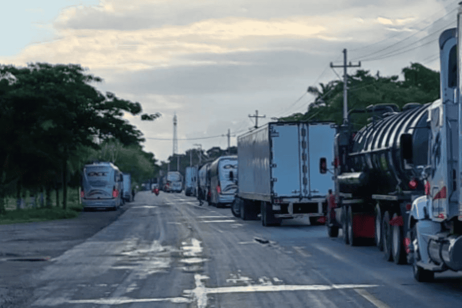Más de 10 mil usuarios afectados y 5 mdp en pérdidas, saldo de bloqueos en Campeche: ADO