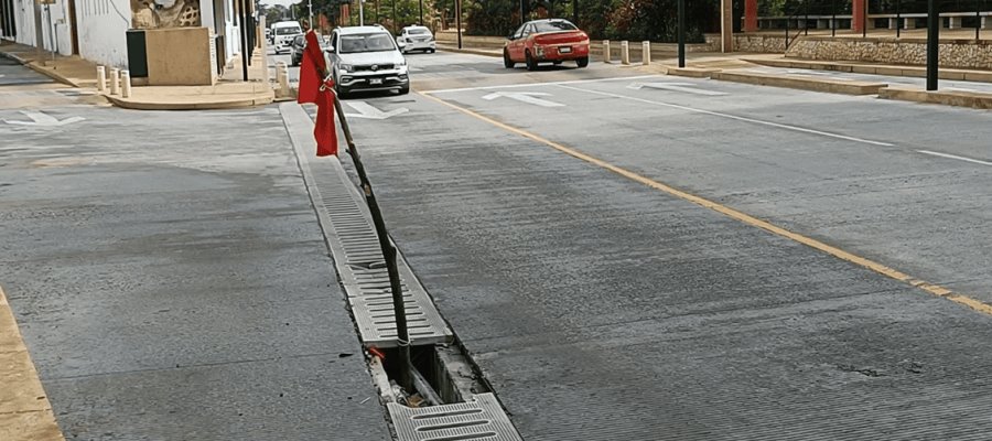 Anuncia Centro reparación de alcantarillas en el Malecón Carlos A. Madrazo