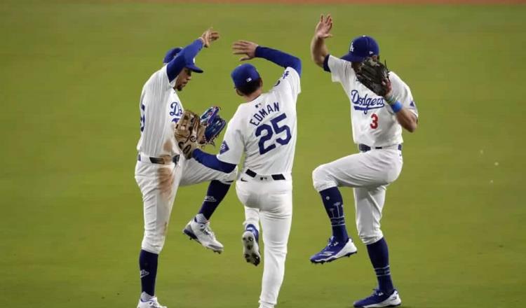 Dodgers se lleva segundo juego de Serie Mundial ante Yankees