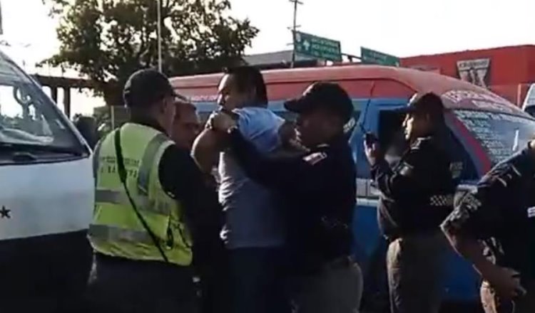 Detienen a usuario del transporte que habría agredido a elementos de la PEC