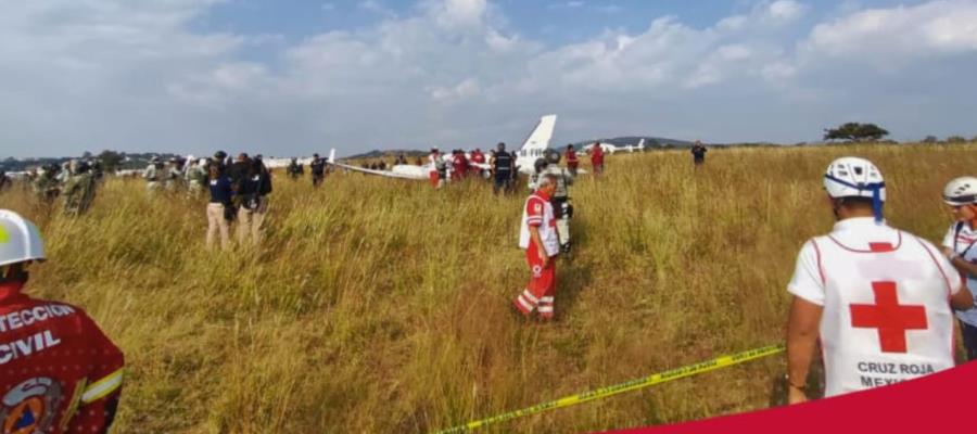 Avioneta aterriza de emergencia en zona de Bosques de Chapultepec, Puebla