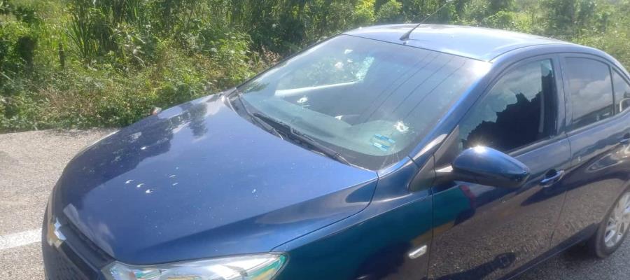 Atacan a pareja en su auto en la Villahermosa-Frontera