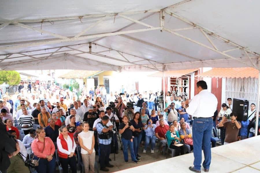 Informa May que se desazolvará el río La Sierra