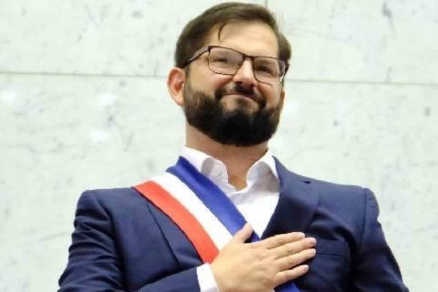 Presidente de Chile se declara víctima de acoso sexual y rechaza acusación en su contra