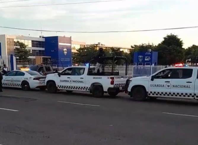 Abandonan 5 cuerpos frente a Facultad de Agronomía de la universidad de Sinaloa