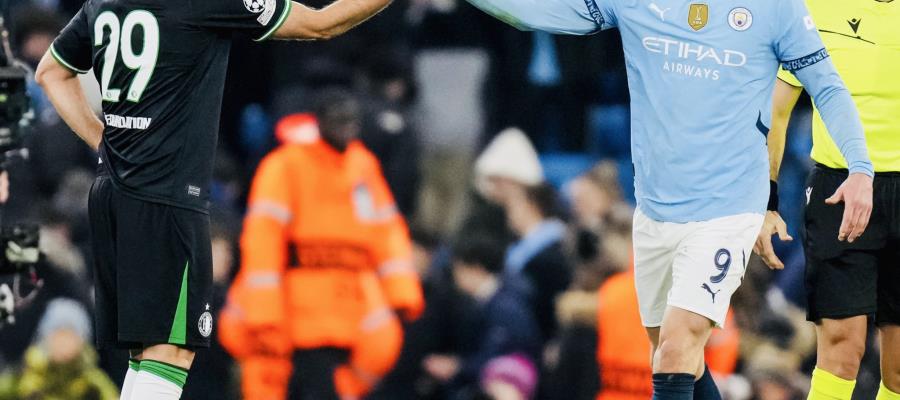 Feyenoord empata al Manchester City de la mano de Santi Giménez