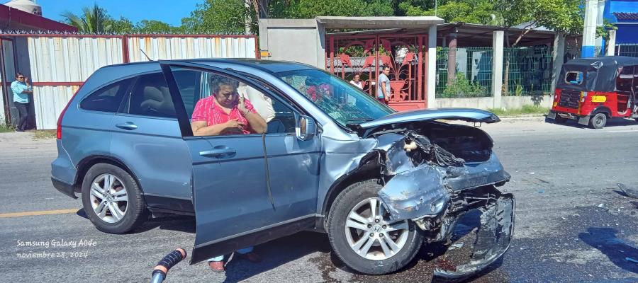 Se registran choques en Paraíso y Centro