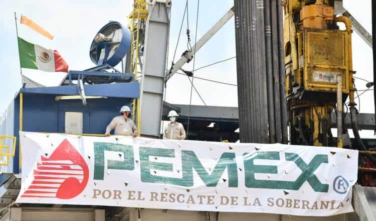 Aclara Pemex que no está “congelando” contratos con proveedores