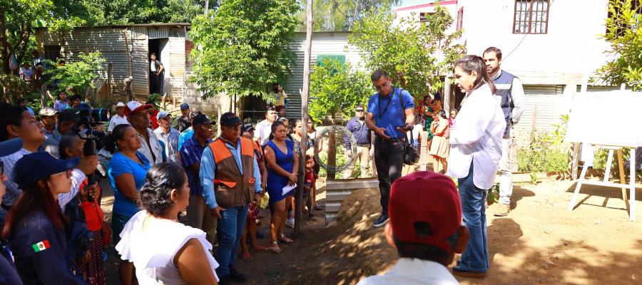 Realiza Centro entrega de obras y programas sociales en Palomillal