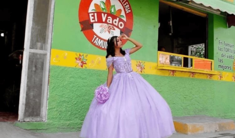 Elige quinceañera tortillería donde trabaja su madre para su sesión de fotos