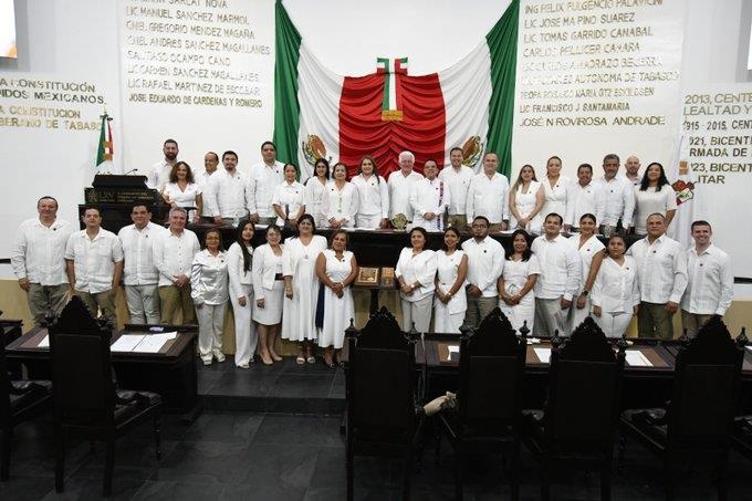 Clausuran diputados locales el primer periodo ordinario de sesiones