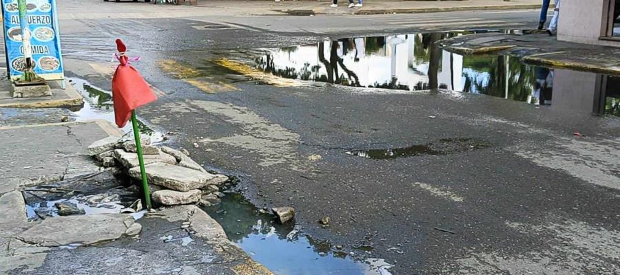 Logran con bloqueo reparación de drenaje sanitario en colonia Centro