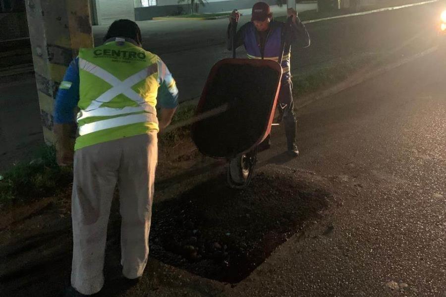 Anuncia Centro jornadas de bacheo en colonias Jesús García y Nueva Villahermosa