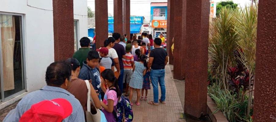 Avanza el ‘Mago Chong-Tall’ con entrega de boletos para el Gran Sorteo de Reyes Magos