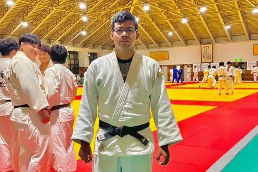 Judoka tabasqueño Miguel Ángel Macías vive campamento en Japón