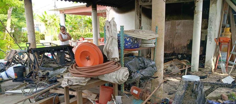 “Chispita” incendia casa, con familia dentro, en ranchería Marín, Cunduacán