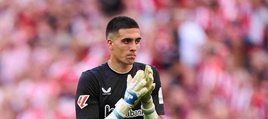 Alex Padilla llega a México; será portero de Pumas