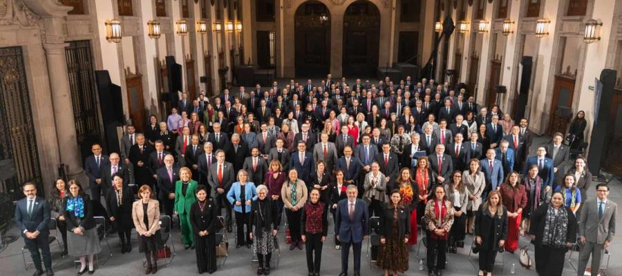 Sheinbaum pidió a embajador y cónsules en EE. UU. a “estar listos y preparados” en reunión: Fayad