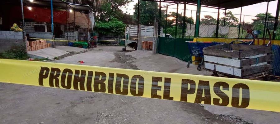 Un muerto y 2 heridos deja ataque armado al interior de la Central de Abastos