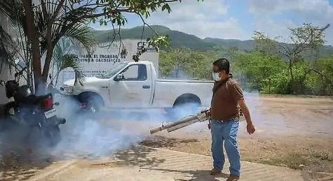 Refuerzan vigilancia sanitaria por aumento de dengue y paludismo en la Frontera Sur