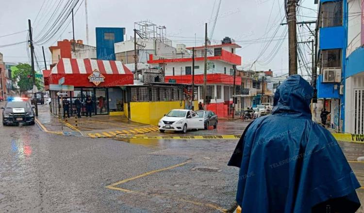 Balean a exmando policiaco de Tabasco; fallece en el hospital