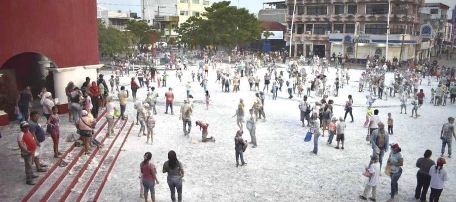 Arranca Carnaval de Tenosique 2025 con la tradicional tiradera de harina