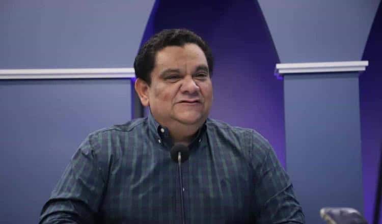Habrá cambio de coordinador en la bancada perredista en el Congreso local: Cabrera