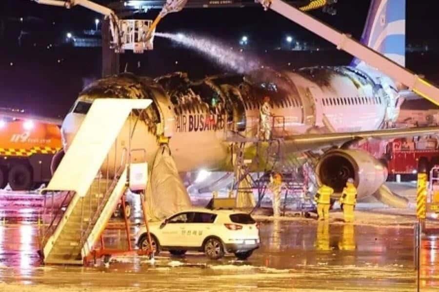 Se incendia avión con 169 pasajeros en aeropuerto de Corea del Sur