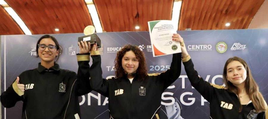 Selección Tabasqueña de Esgrima Femenil gana oro en 3er Selectivo Nacional