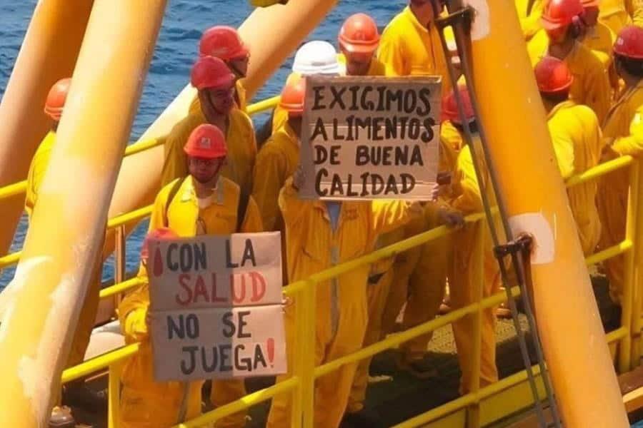 Trabajadores de Pemex en huelga de hambre