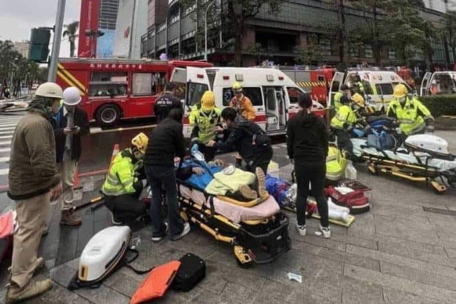 4 muertos y 26 heridos deja explosión de gas en centro comercial de Taiwán