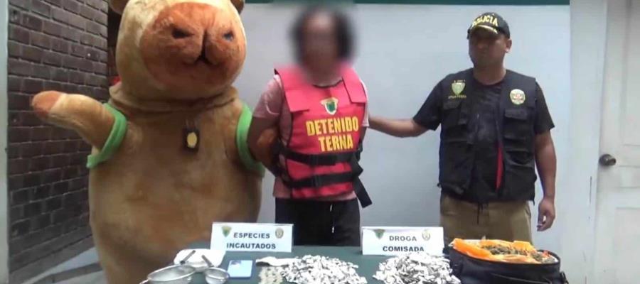 Policía en Perú se disfraza de capibara y atrapa a narcotraficante que creyó recibir un regalo de San Valentín