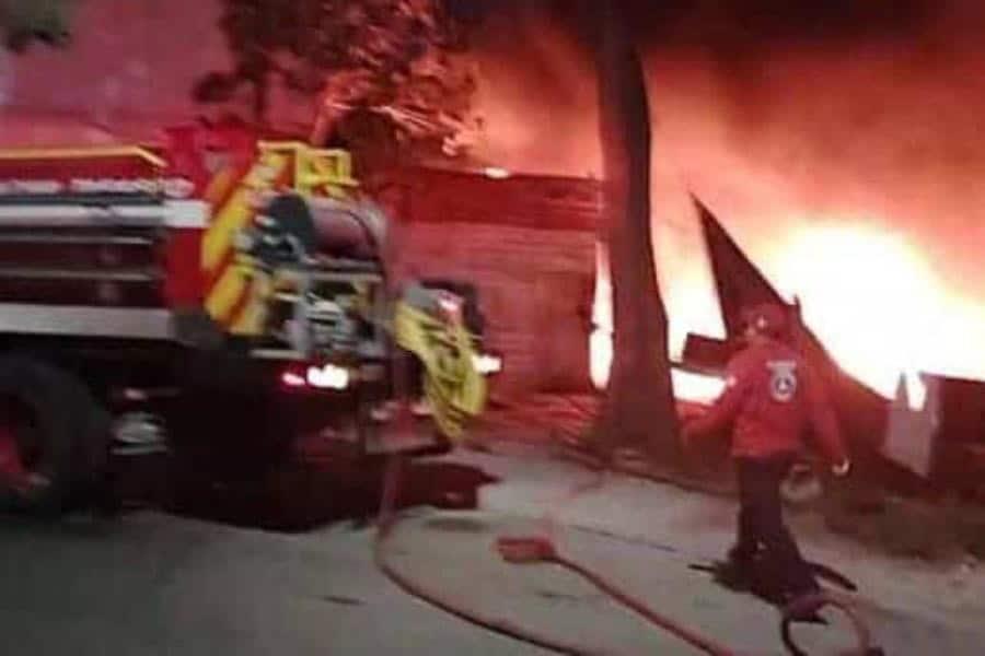 Se incendia vulcanizadora en Indeco; no se reportan víctimas