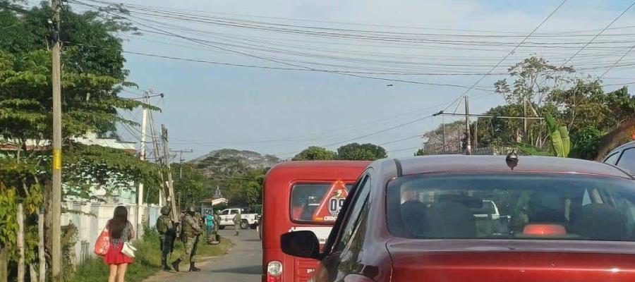 Muere hombre tras ser atropellado por taxi en Comalcalco