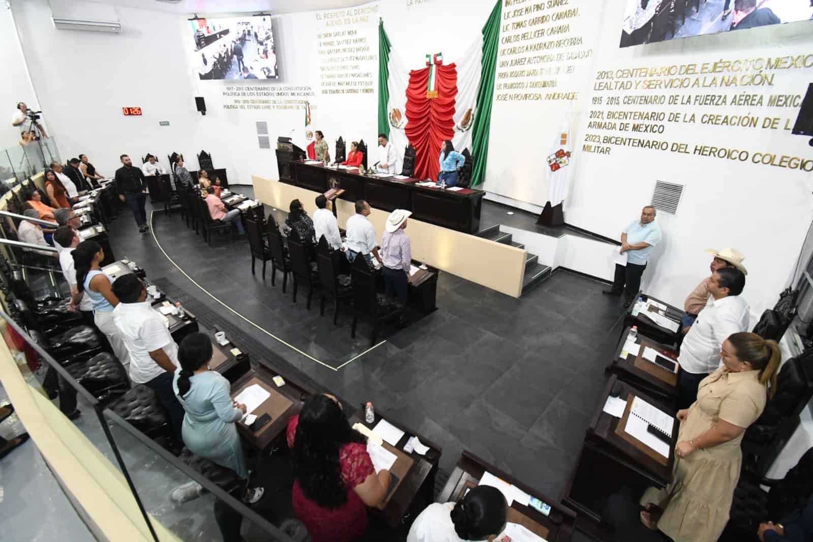 Envía May iniciativa para que gobernador no tenga que presentar personalmente el informe ante el Congreso