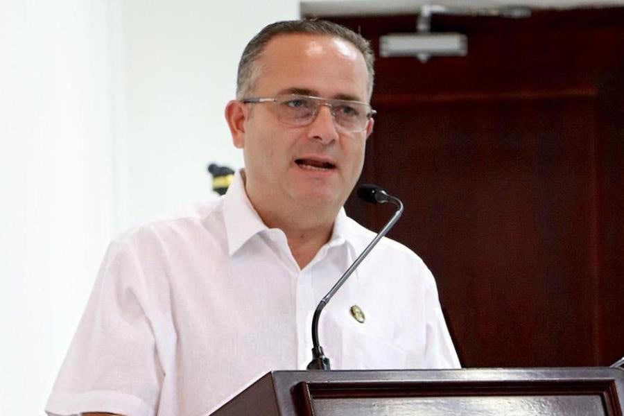 “No es lo correcto”, dice Efraín Reséndez sobre hijo de Adán Augusto que supuestamente cobró en el PJ